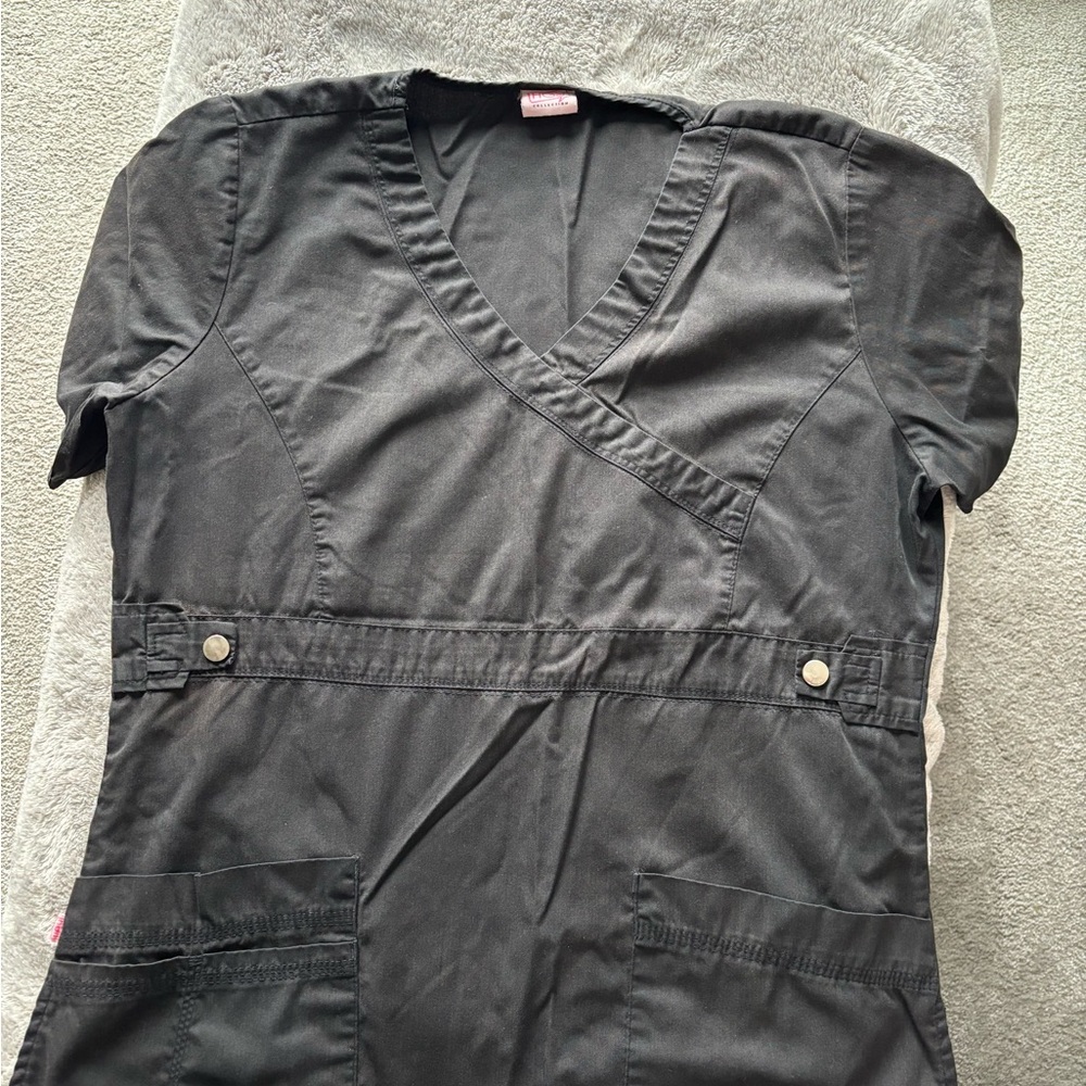 Hey Collection Scrub Top Black